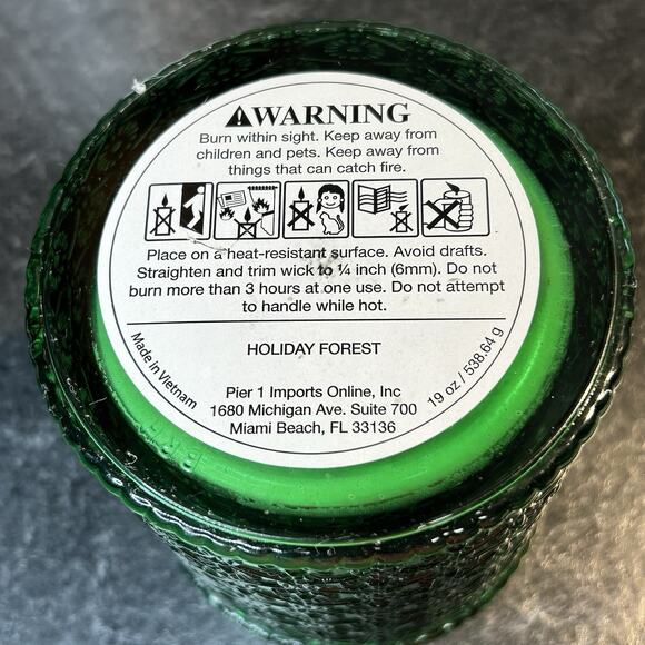 Pier 1 HOLIDAY FOREST Single Wick Scented Candle Green Decorative Glass Jar 19oz - Picture 8 of 10